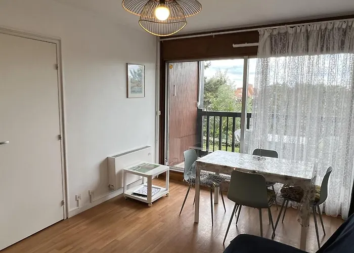 2 Pieces En Front De Avec Balcon, A 70m De La De - Fr-1-487-287 Apartman *